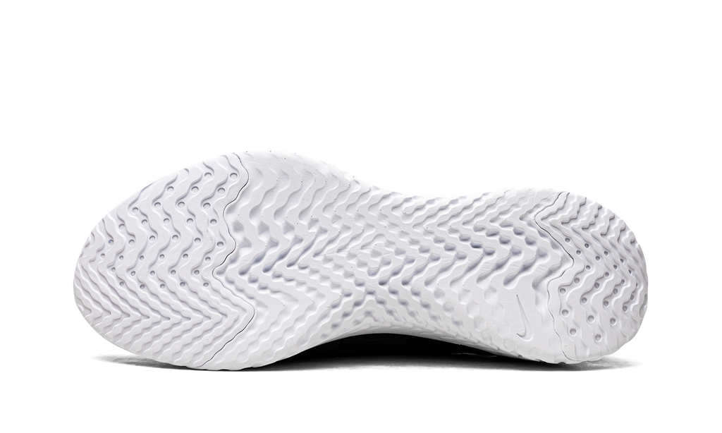 Epic Phantom React Flyknit BV0417 001