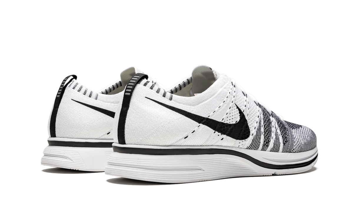 Flyknit Trainer "2017 Release" AH8396 100