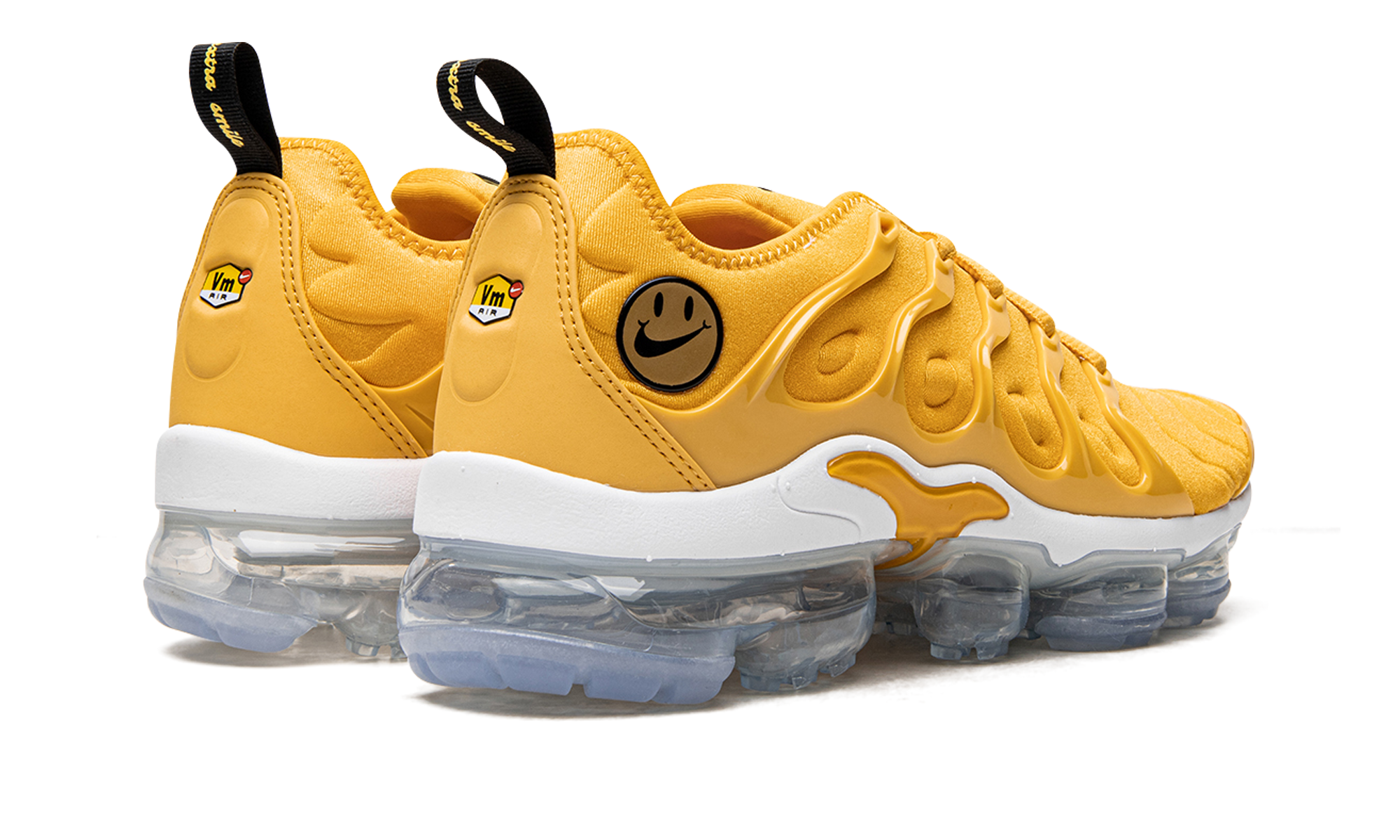 AIR VAPORMAX PLUS OMEN WMNS "Go The Extra Smile" DO5874 700