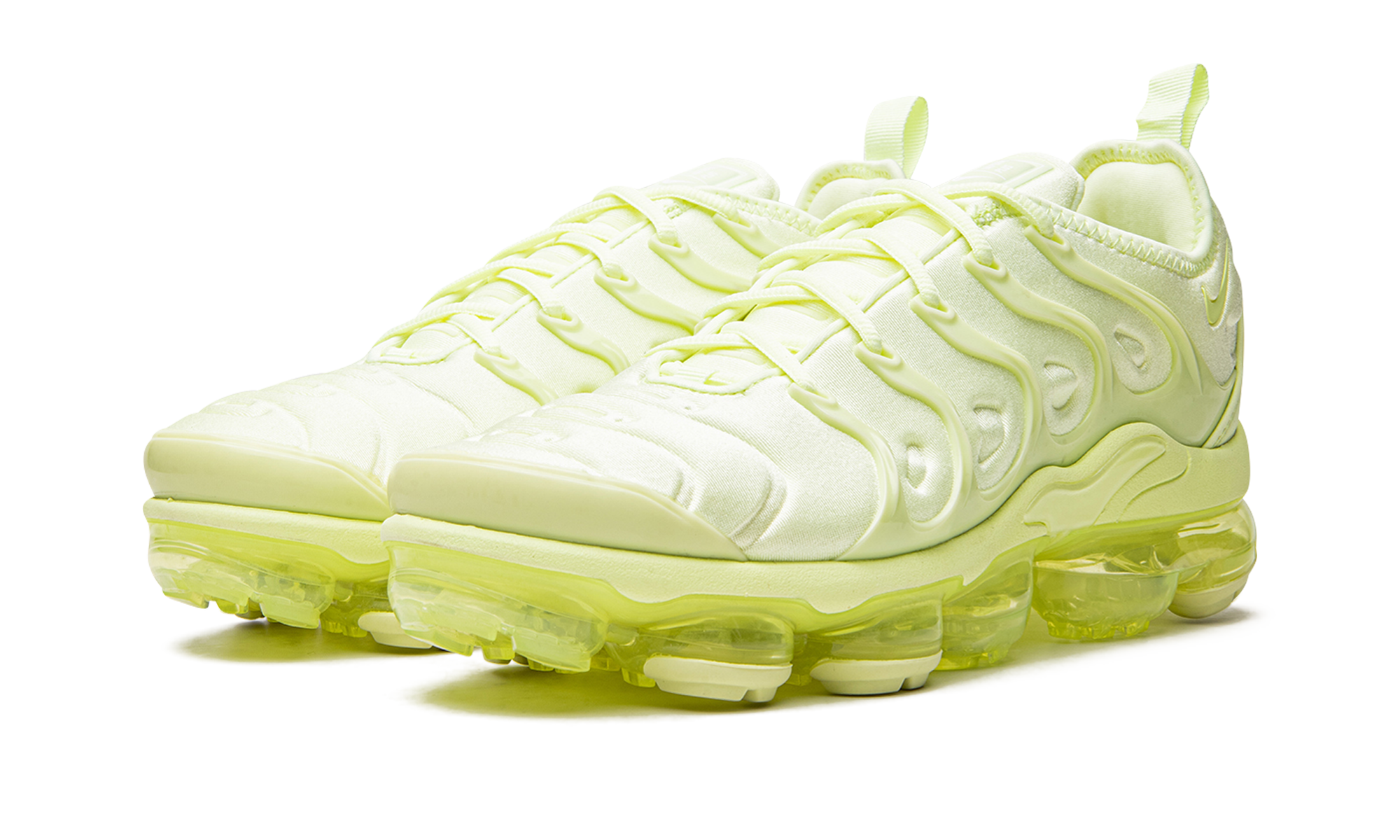 AIR VAPORMAX PLUS WMNS DJ3023 700