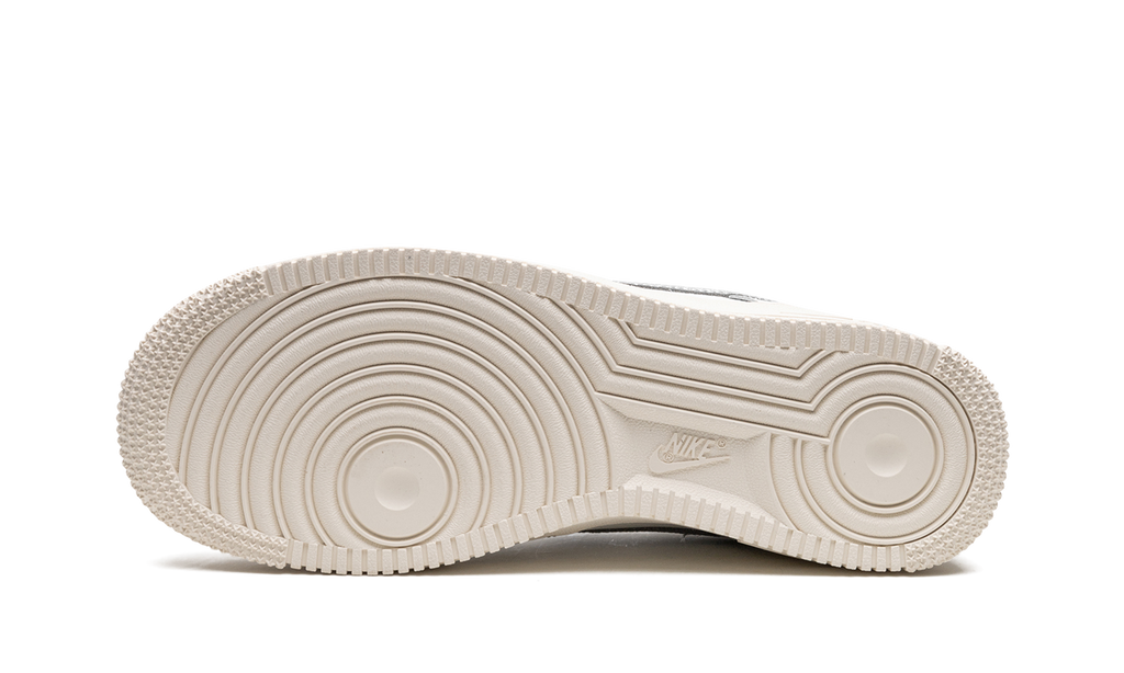 AIR FORCE 1 '07 MNS WMNS "Summit White Sail White Metallic Silver" DQ7569 100