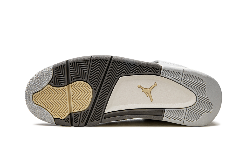 Jordan 4 Retro SE "Craft Photon Dust" DV3742 021