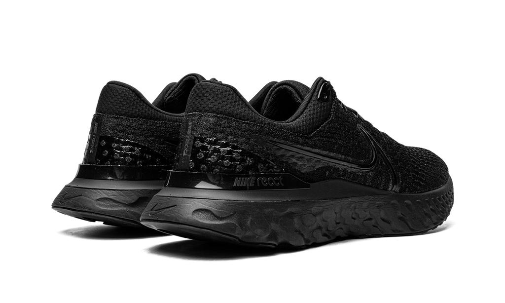 React Infinity Run Flyknit 3 "Triple Black" DH5392 005